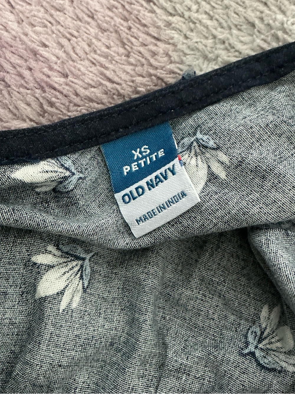 Old Navy Petite Waist-Defined Midi Dress - Picture 7 of 12